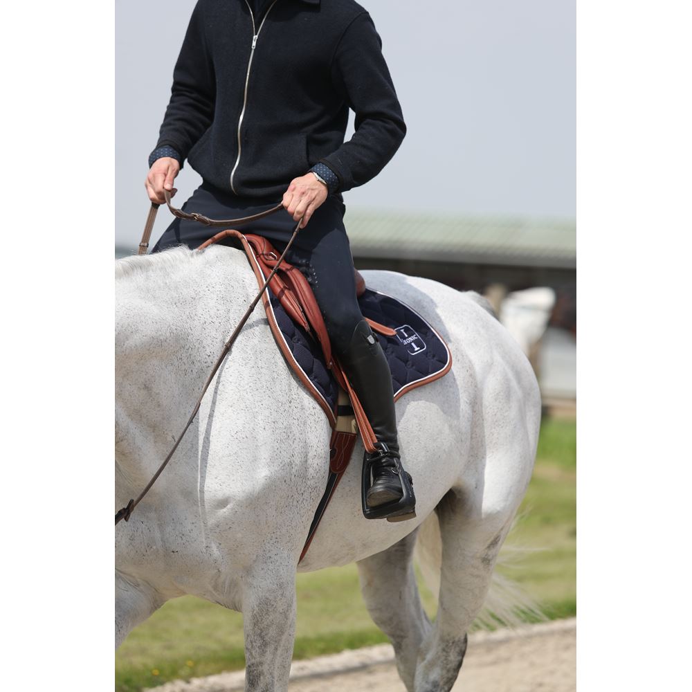Ikonic Mesh Saddle Pad with Mesh Lining