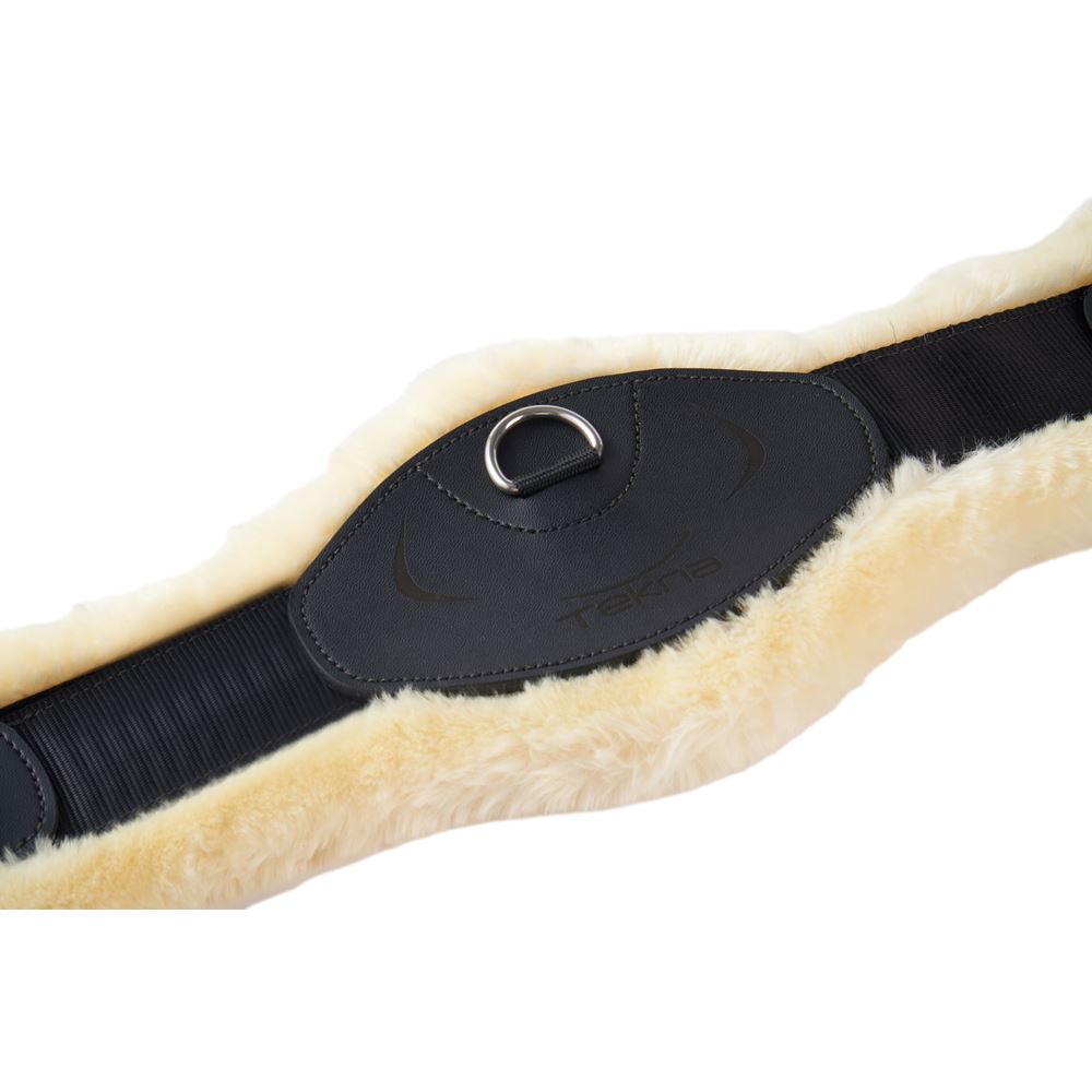 Tekna dressage girth