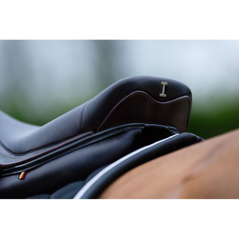 Ikonic "Elite" The Authentic Jumping Saddle