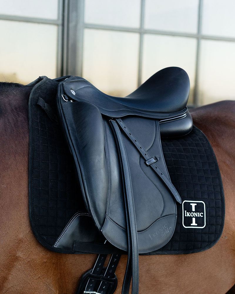 Ikonic Light Dressage Mono Flap Saddle H-Plus