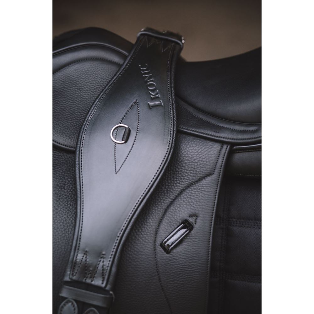 IKONIC Anatomic Dressage Girth