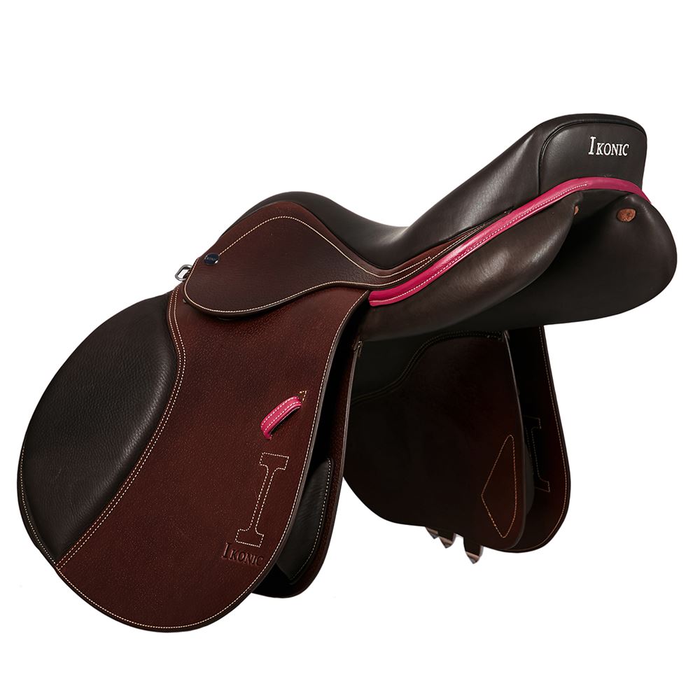 IKONIC "Evolution" Jumping Plain Saddle 
