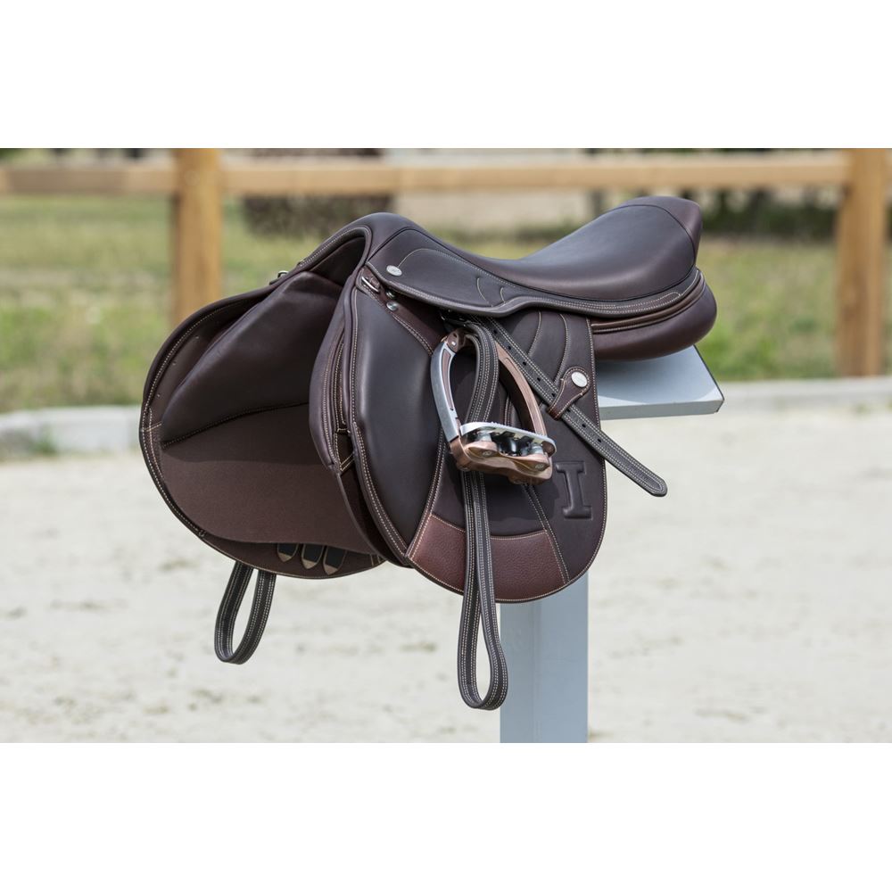 IKONIC "Elite" Springzadel kalfslederbekleding