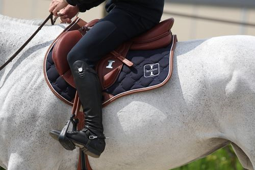 Ikonic Sadelunderlägg i Mesh med Meshfoder