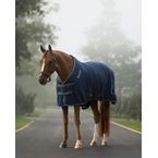 IKONIC Fleece Deken met gevoerd nekstuk