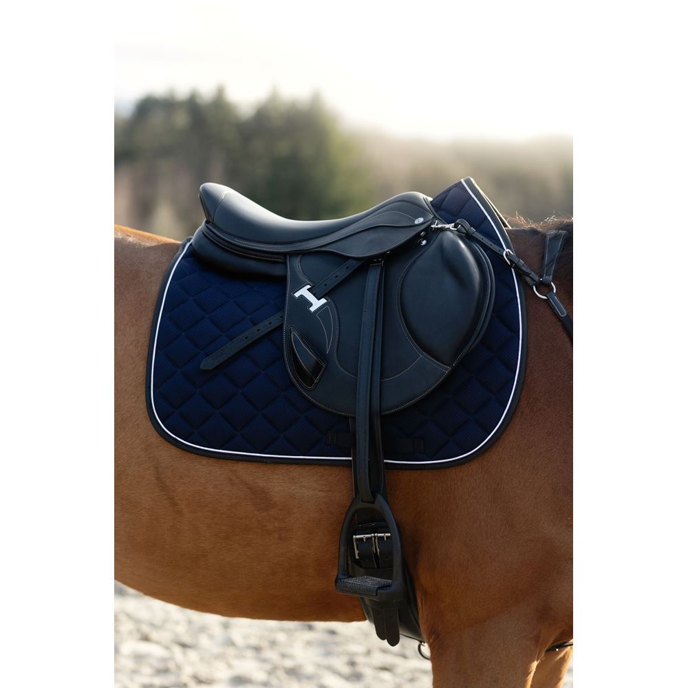 Elite mono-blad springzadel
