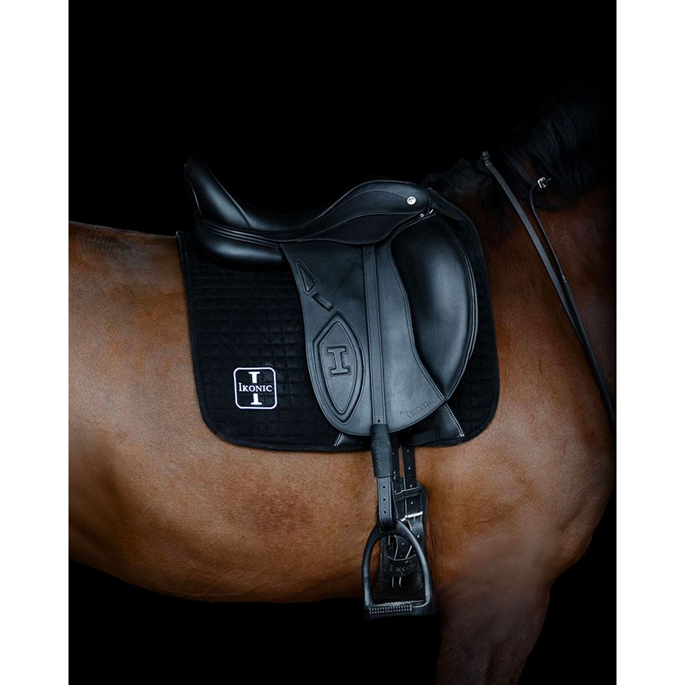 Ikonic Elite Dressuurzadel Dubbel Zweetblad